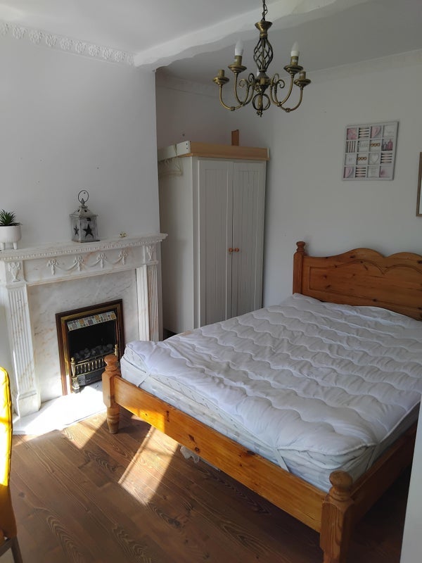 Room Greenbank Drive in Sunderland