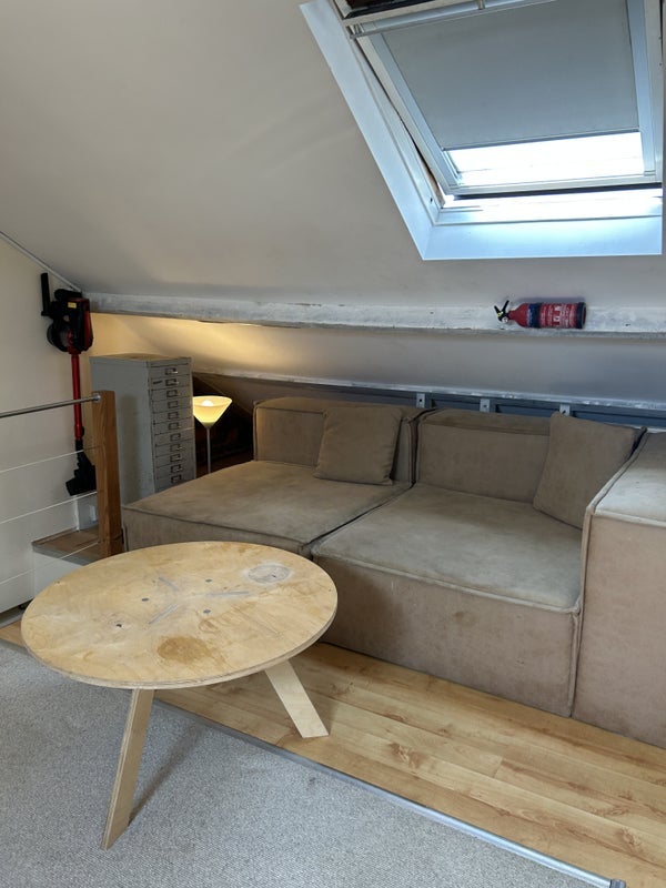 Room Lessing Street in Greater London
