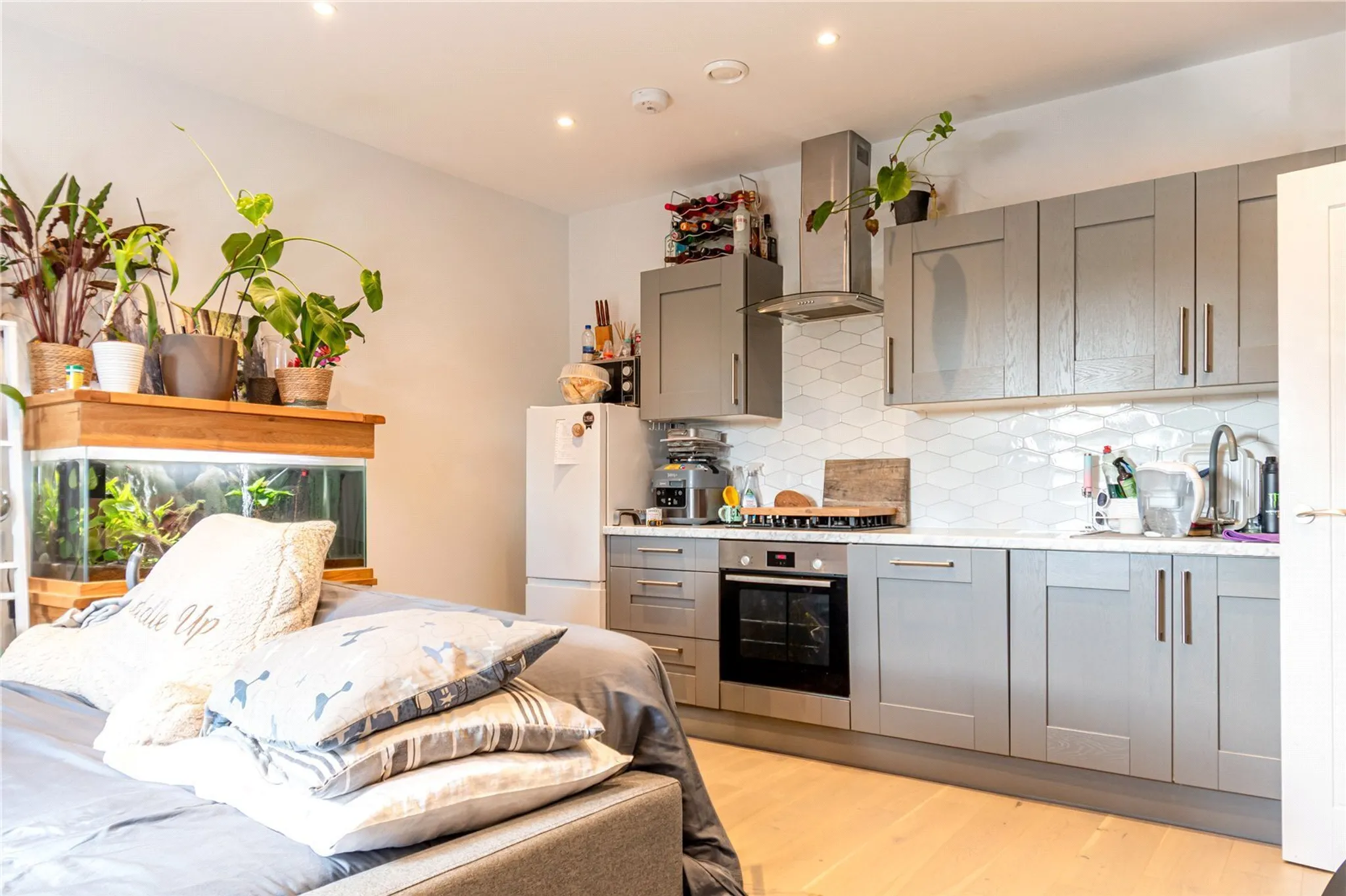 Flat Brookvale Court in Newbury