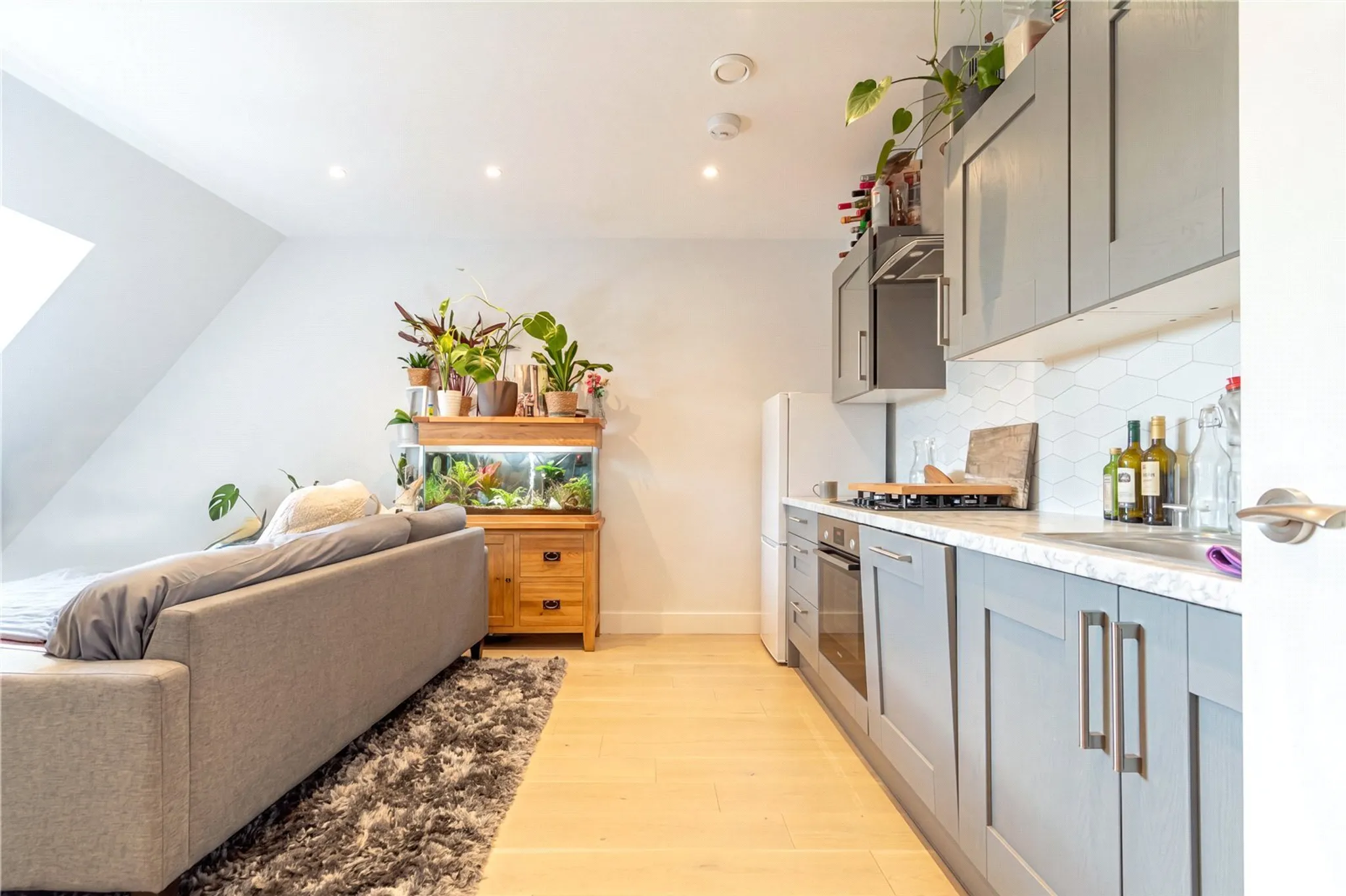Flat Brookvale Court in Newbury