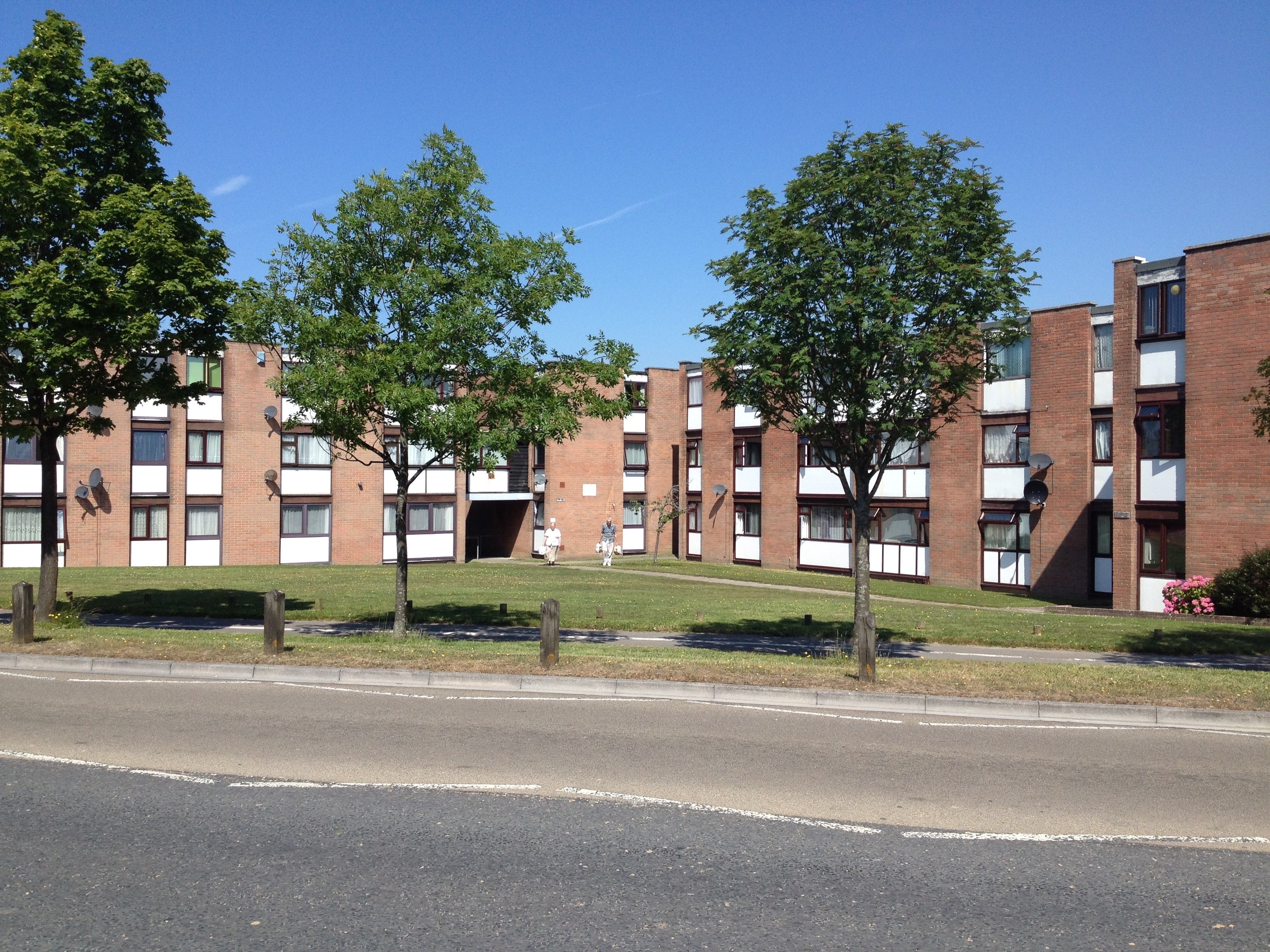Flat Adastral Road in Poole