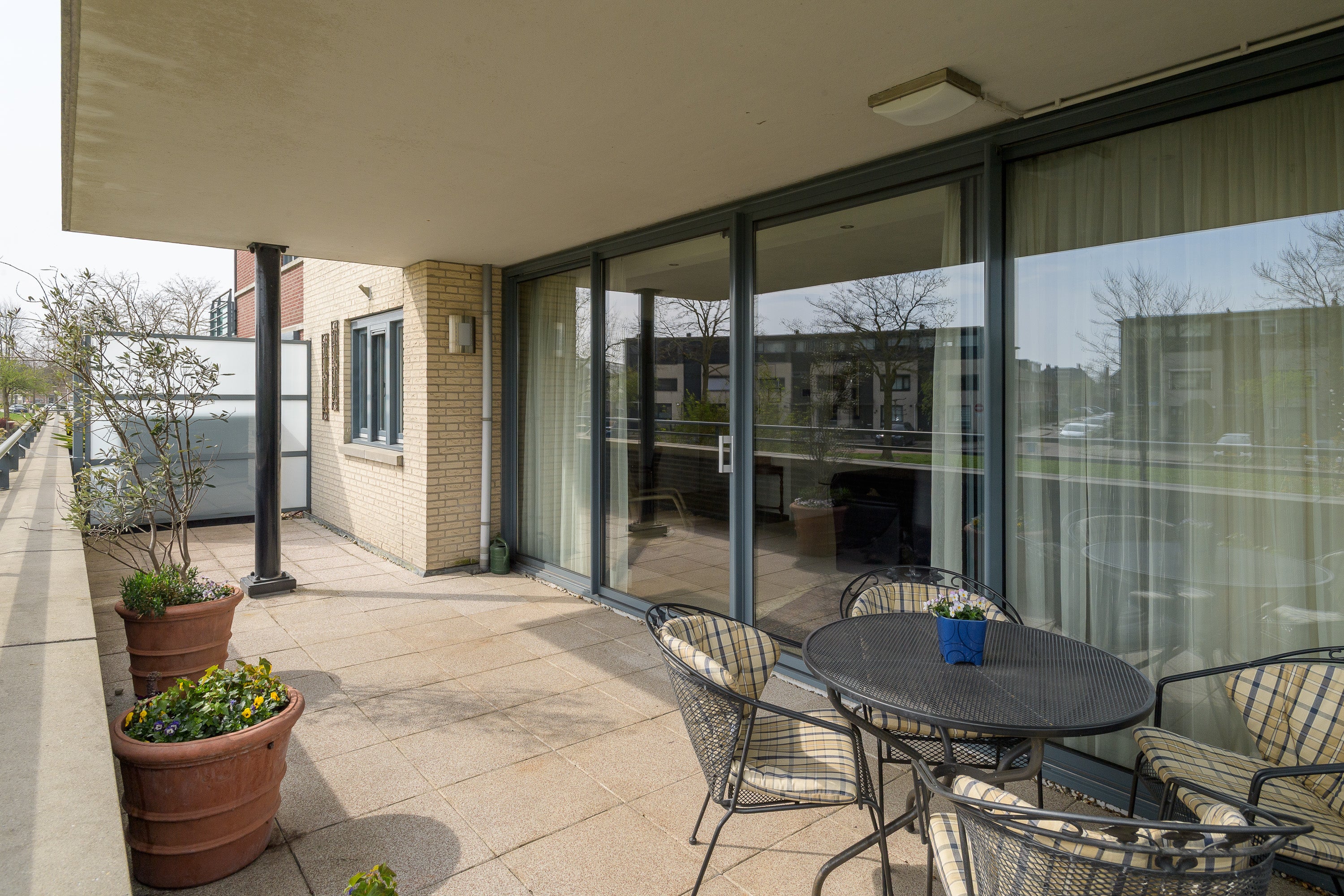 Appartement te koop: Sluisleede 2, Barendrecht