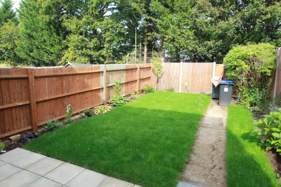 House Delara Way in Woking