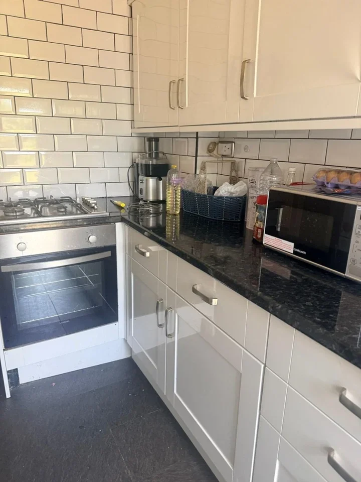 Room Hedgeley in Greater London