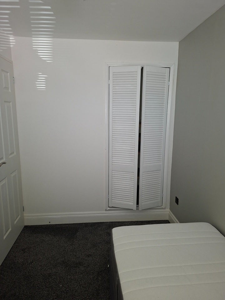 Room Cowdray Close in Luton