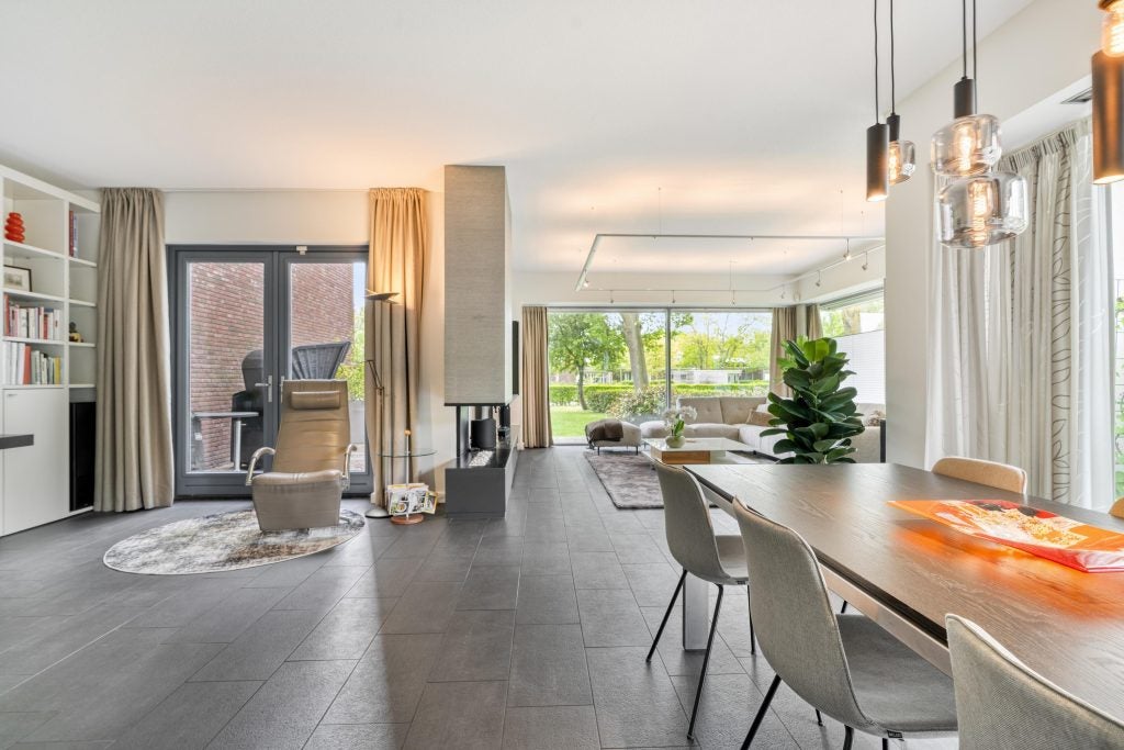 Twee-onder-één-kap te koop: Kooikerlaan 8, Nootdorp