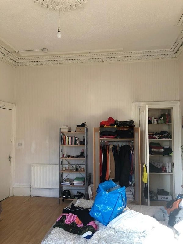Flat Radnor Street in Glasgow