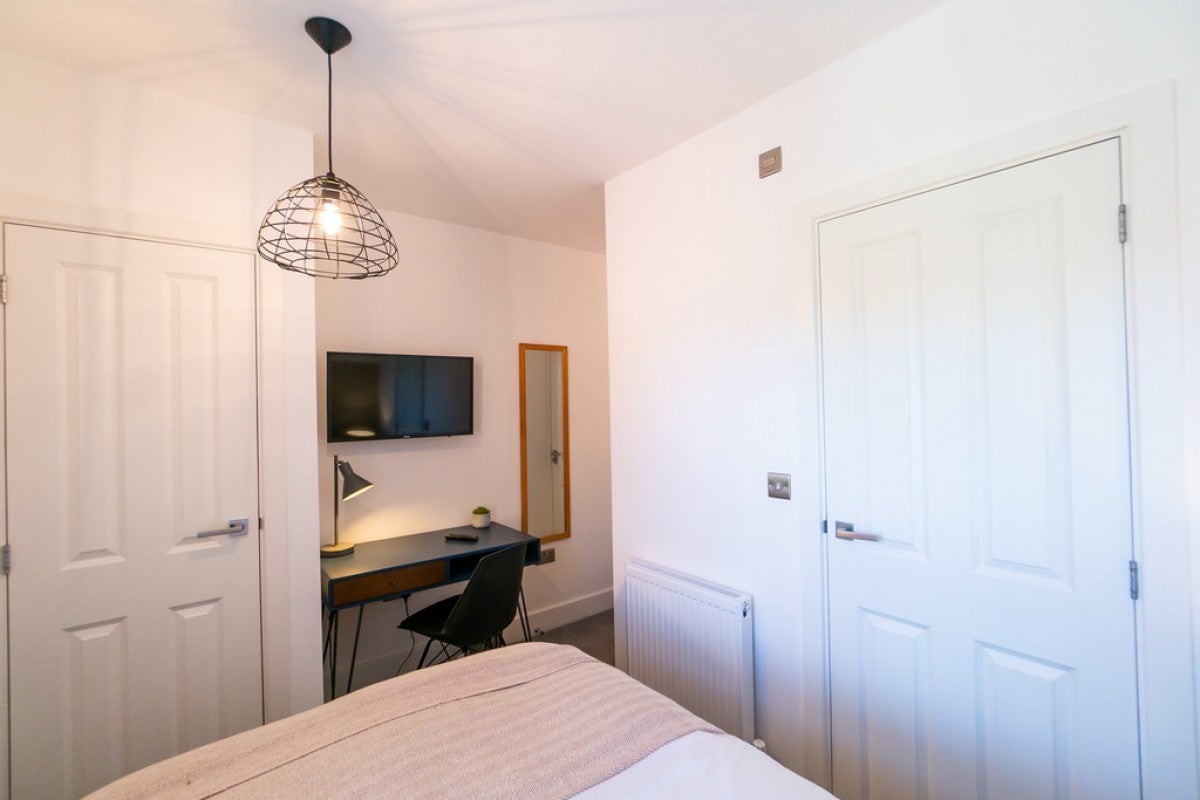 Room Star Road in Reading