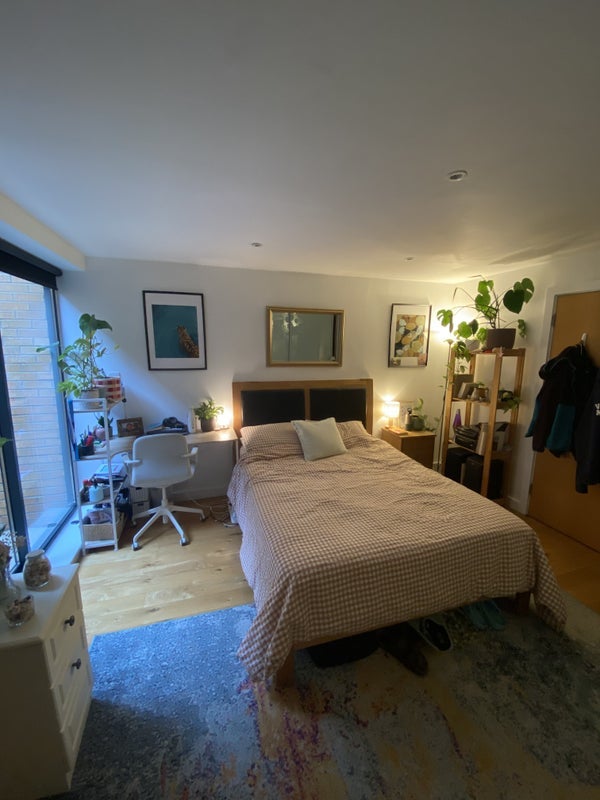 Room Wilberforce Mews in Greater London