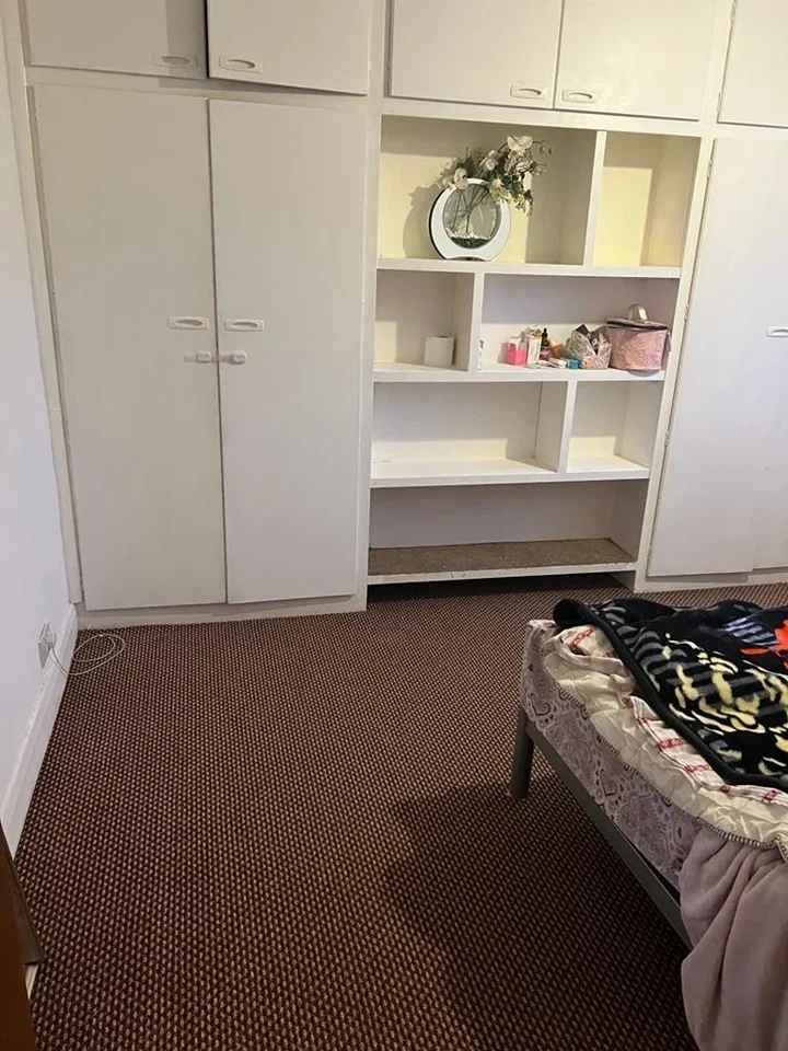 Room Derwent Drive in Greater London