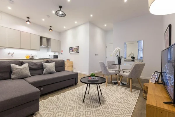 Flat Percy Street in London