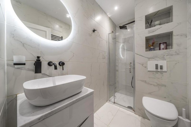 Flat Fulham Road in Greater London