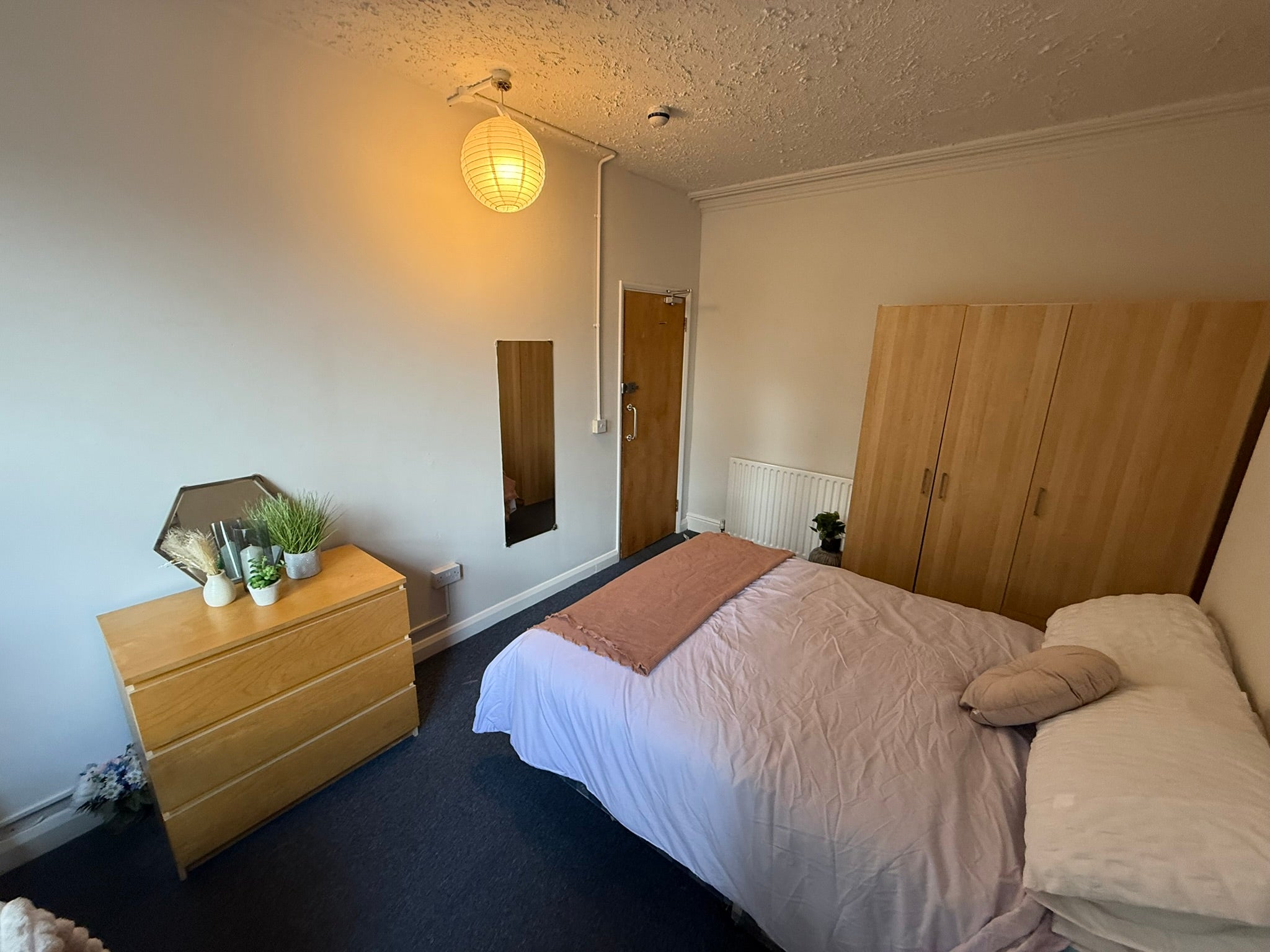 Room Lenton Boulevard in Nottingham