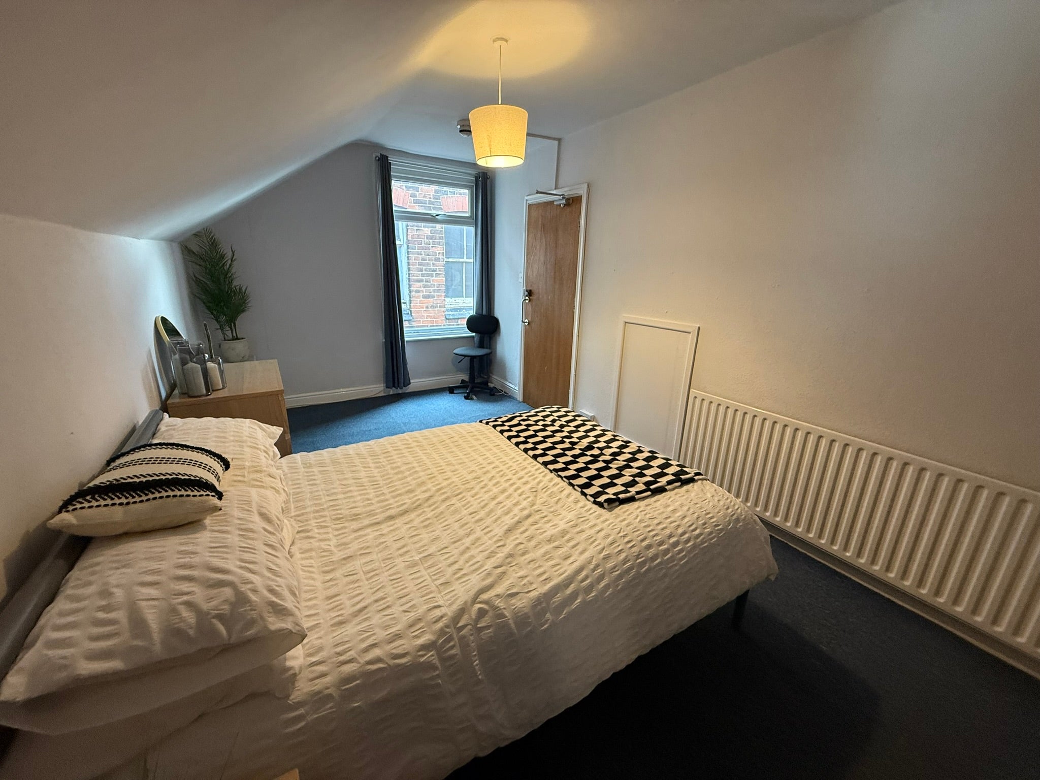 Room Lenton Boulevard in Nottingham