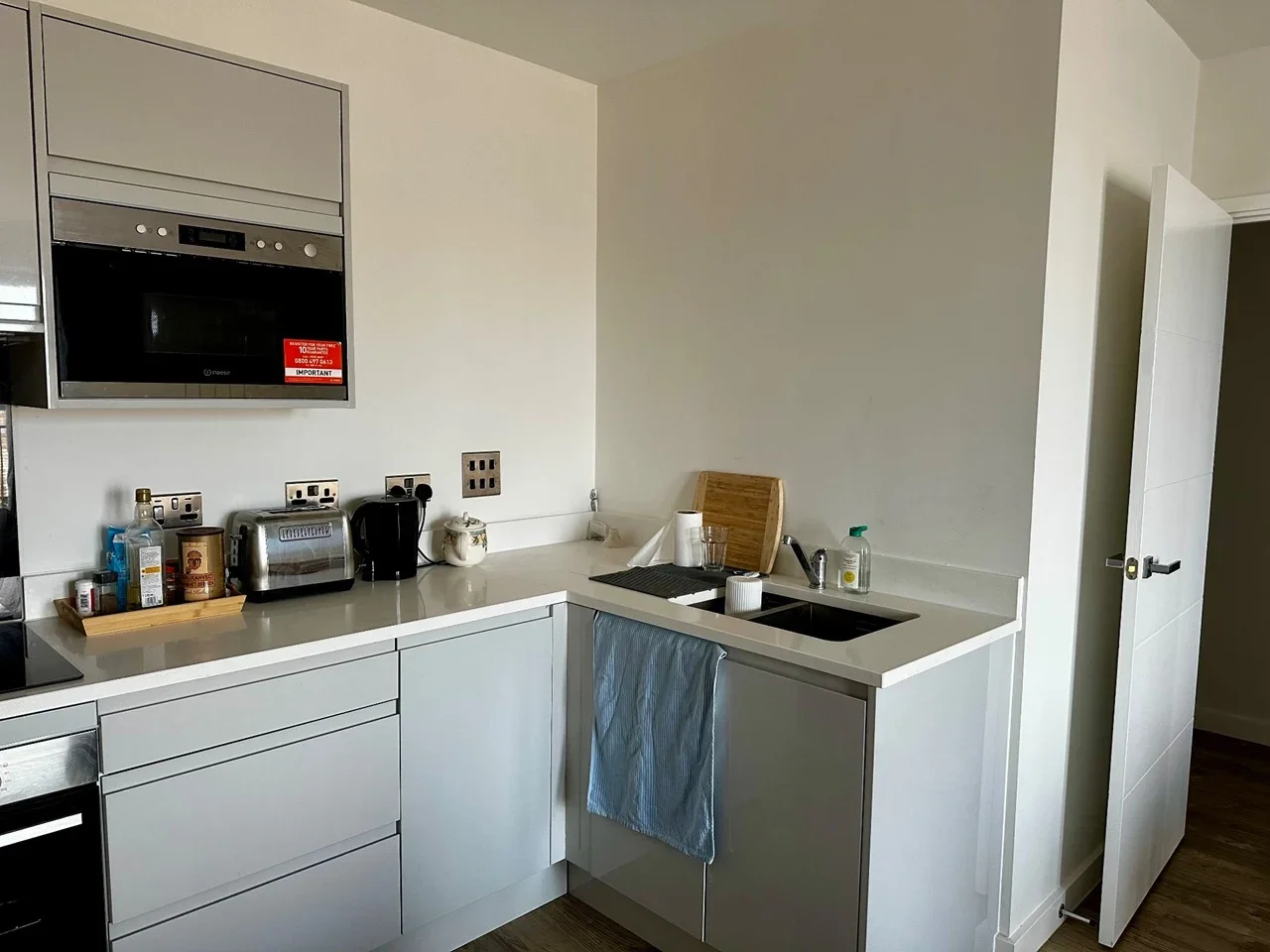 Flat Broadwater Road in Greater London