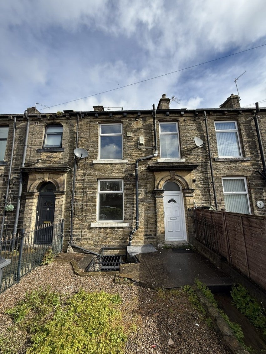 House Green End in Bradford