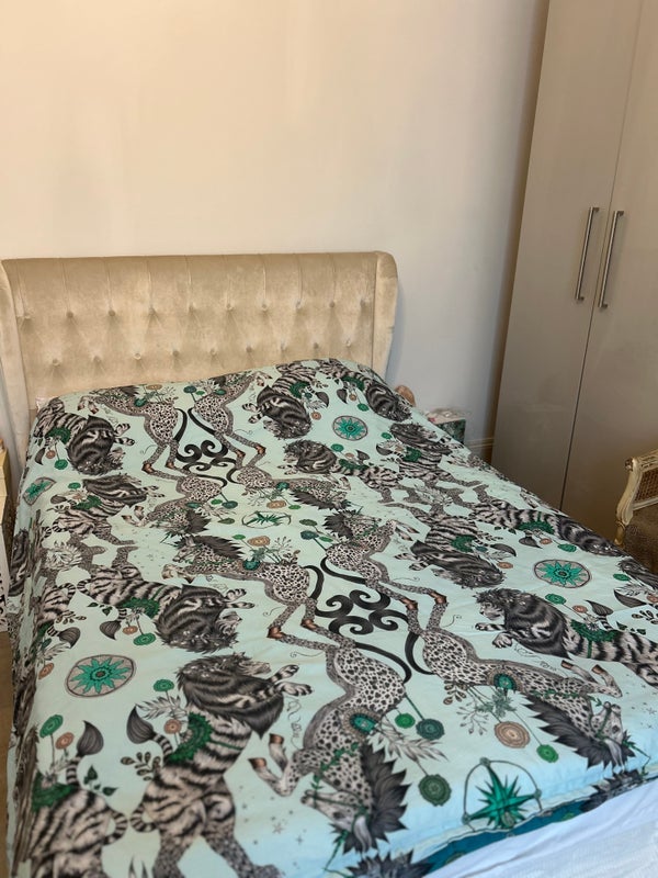 Room St Anns Villas in Greater London