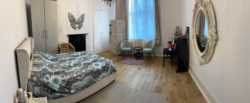 Room St Anns Villas in Greater London