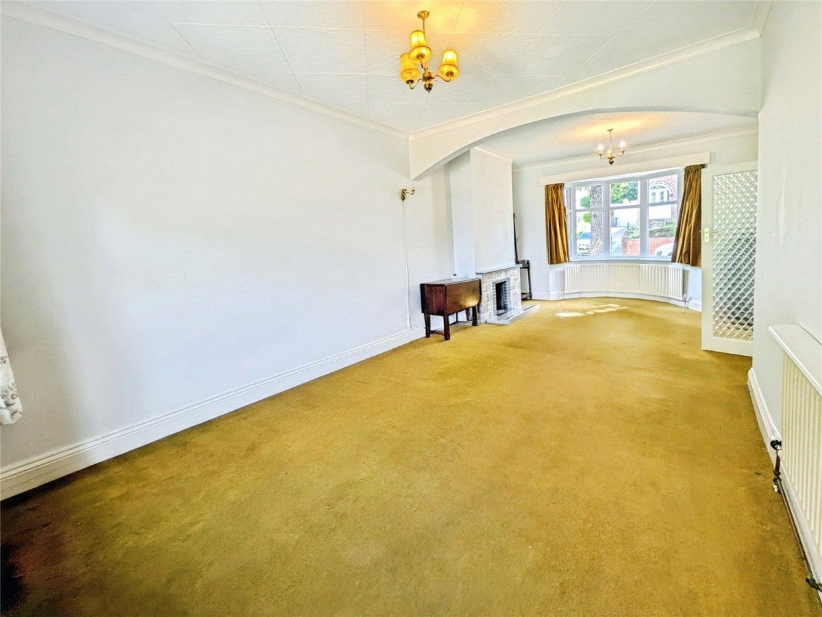 House Goldthorn Avenue in Wolverhampton