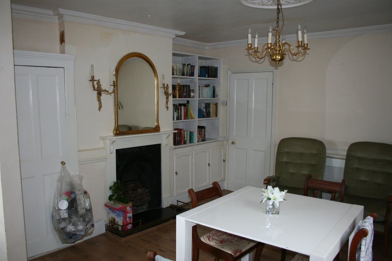 Room Goldsboro' Road in Greater London