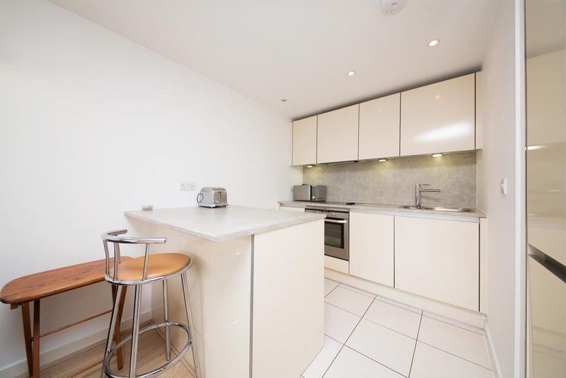 Flat Deals Gateway in Greater London