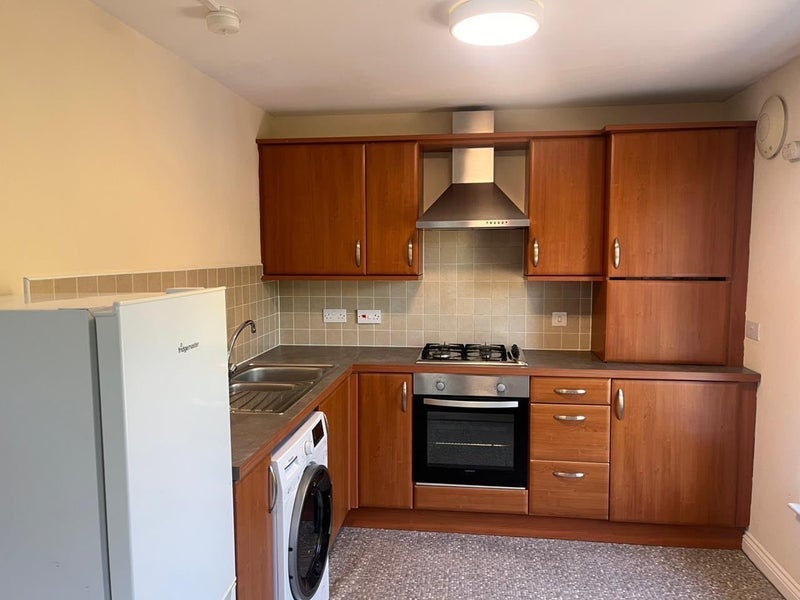 Room Springburn Road in Glasgow
