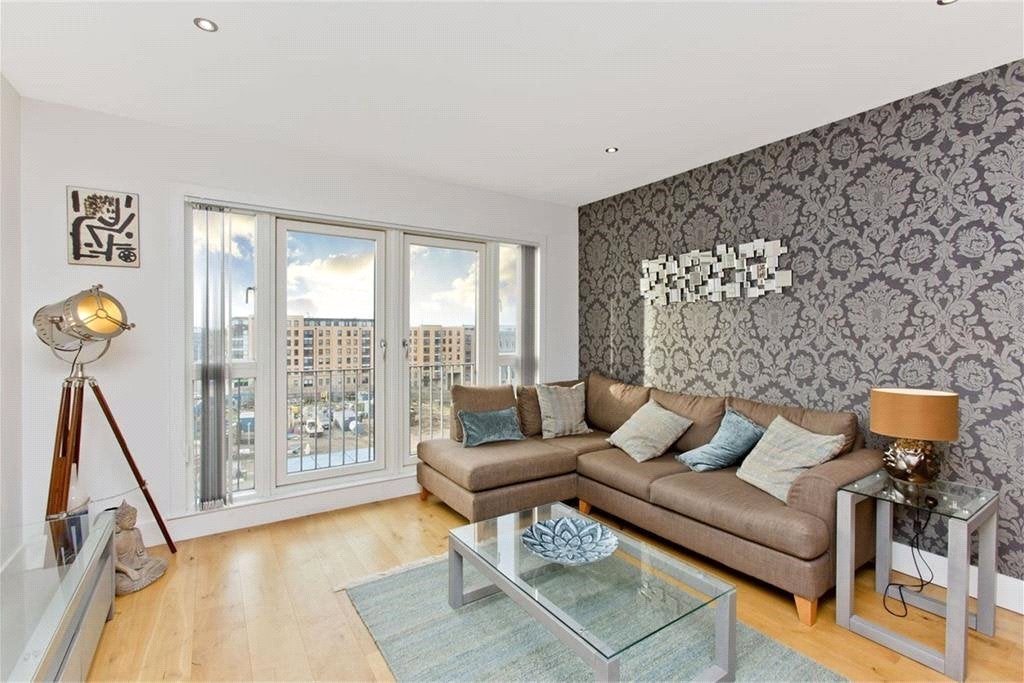 Flat Melvin Walk in City of Edinburgh