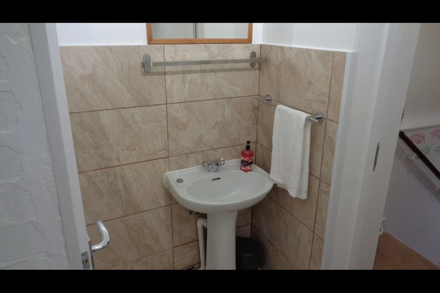 Room Ford Square in Greater London