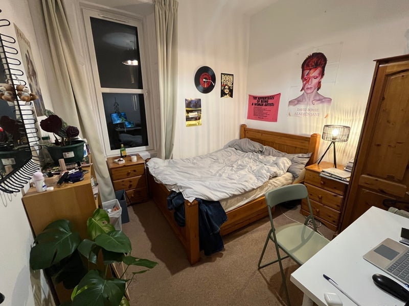 Room Dalry Road in City of Edinburgh