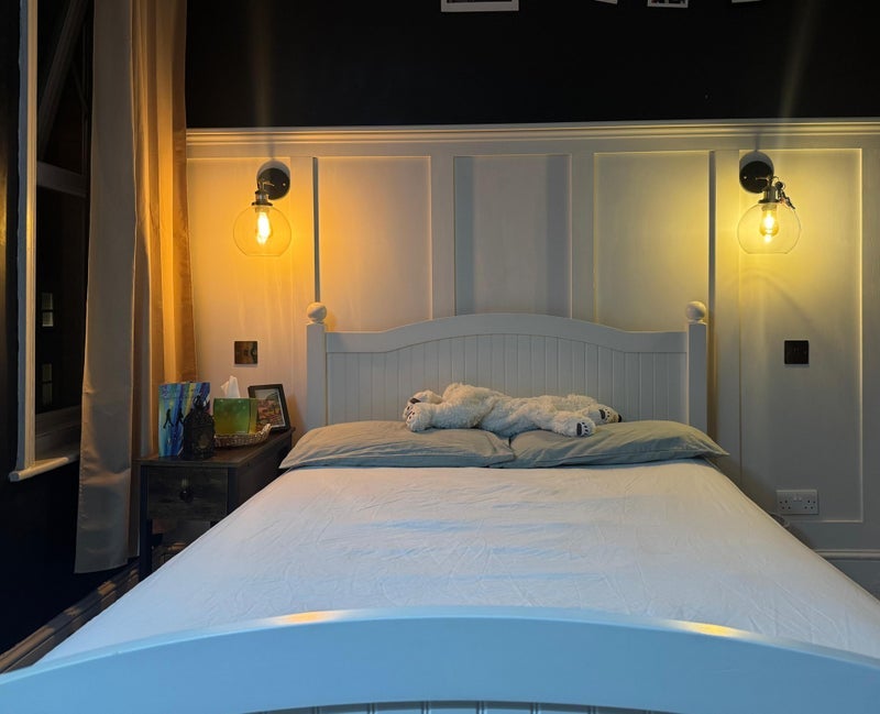 Room Capstone Road in Bournemouth