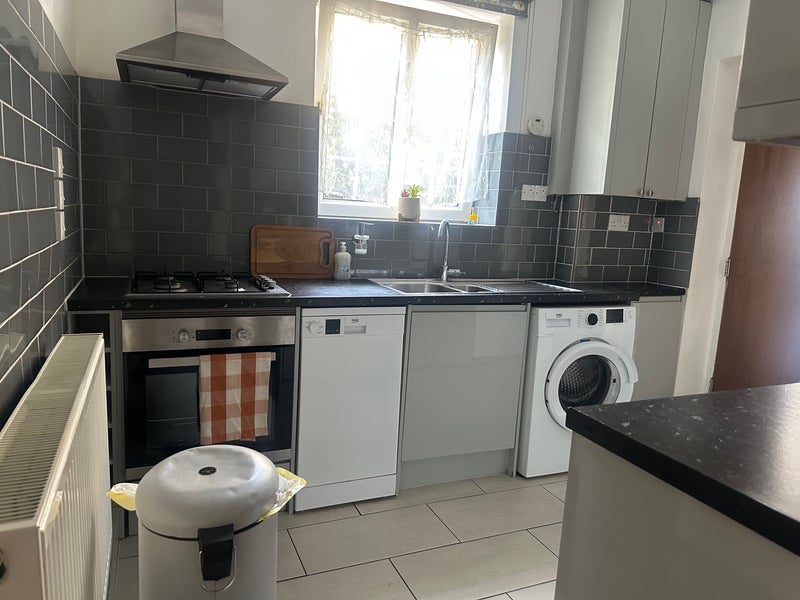 Room Babington Road in Greater London