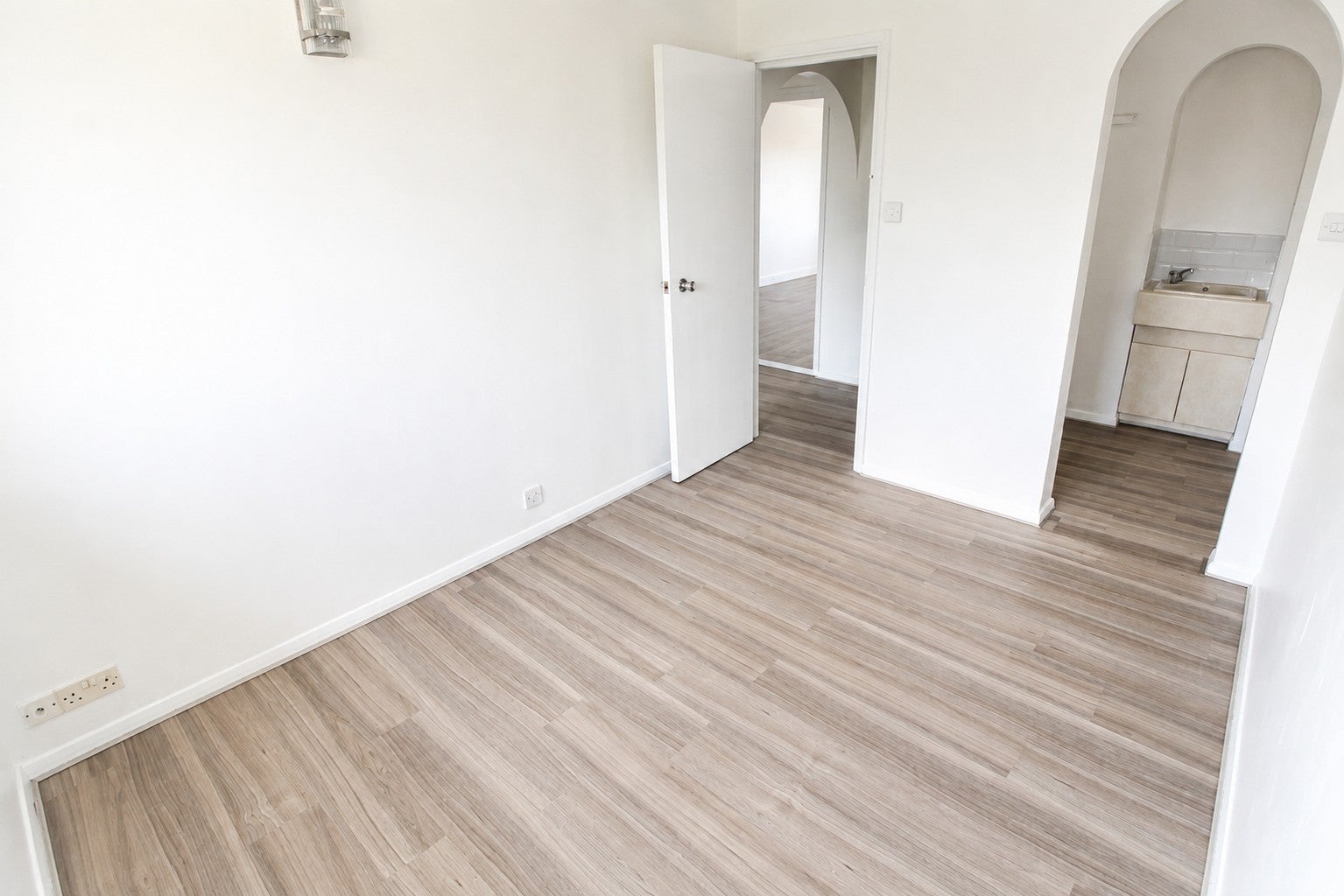Flat Grilse Close in Greater London
