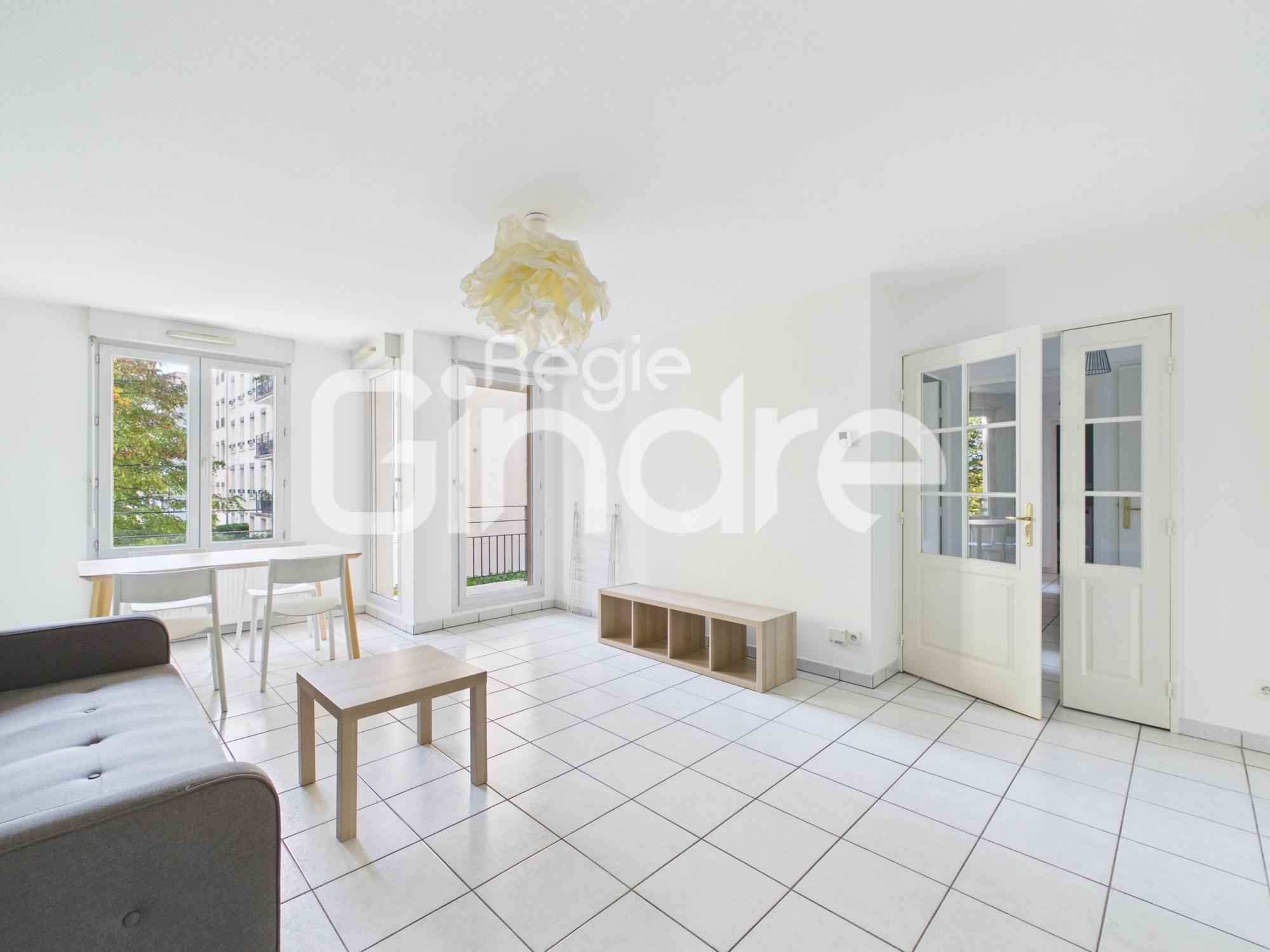 Flat Montée Georges Kubler in Lyon