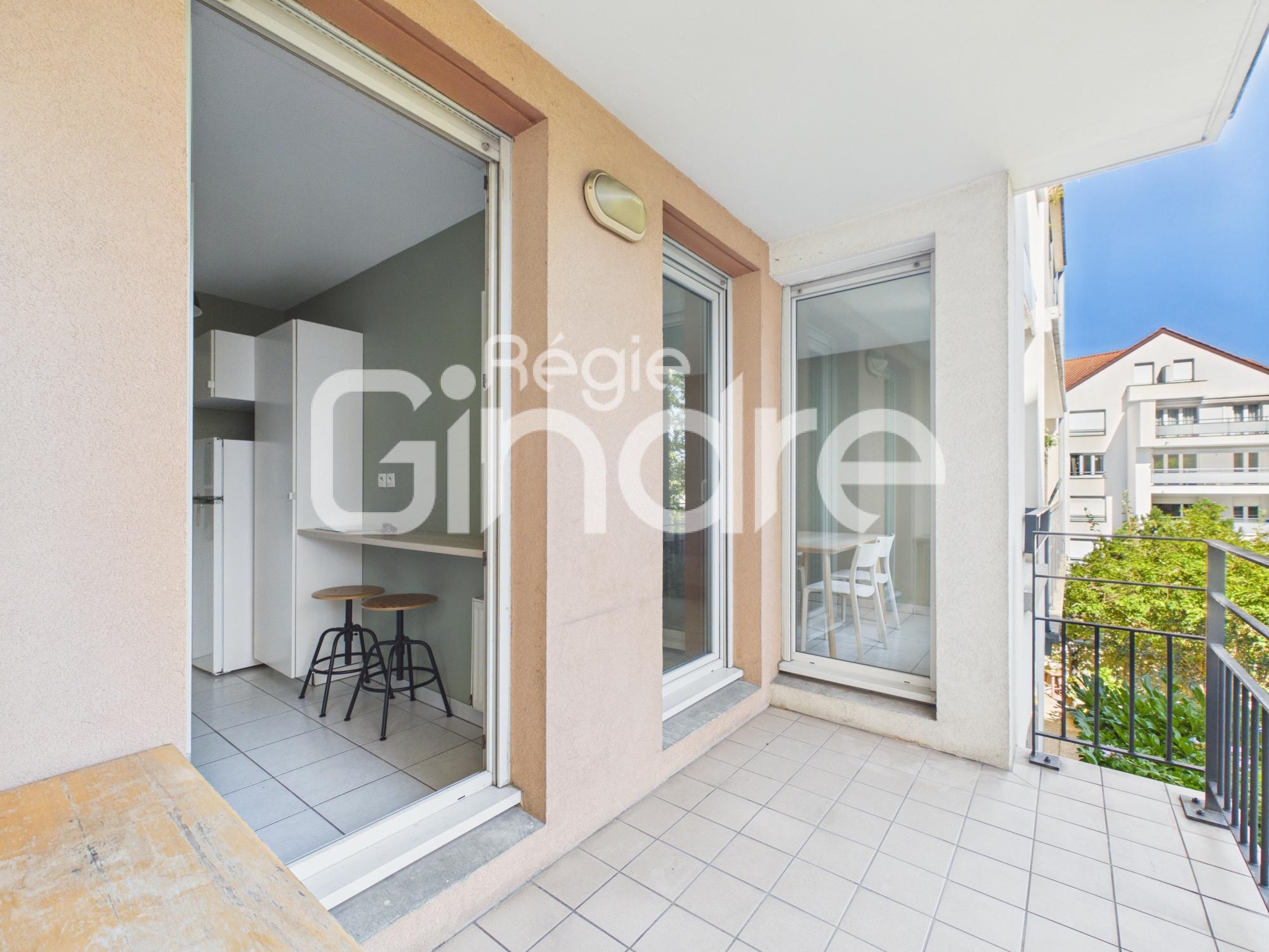 Flat Montée Georges Kubler in Lyon