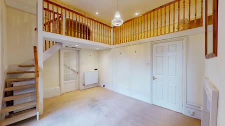 Flat First Avenue in Hove