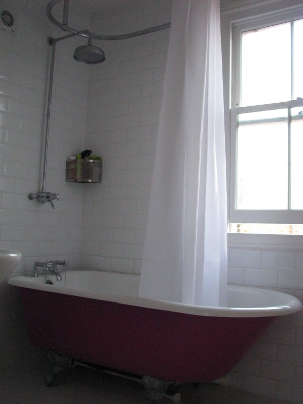 Room St. John's Road in Greater London