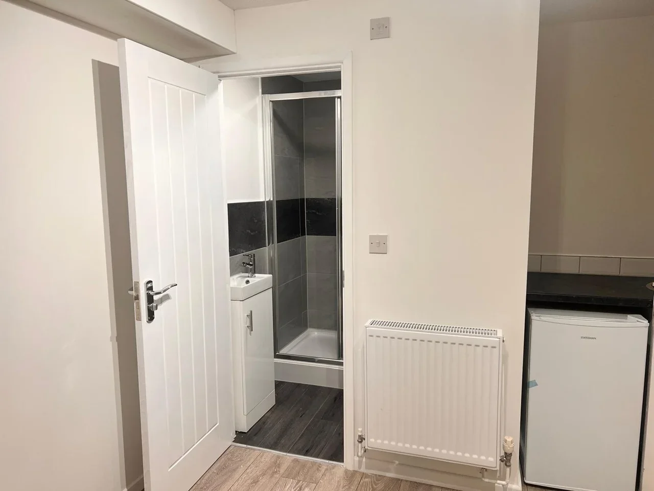 Room Helpeston in Basildon