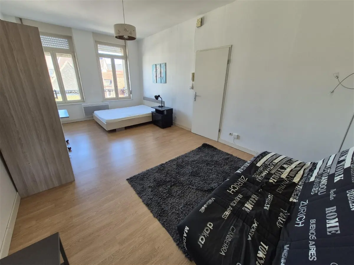 Flat Rue des Feutriers in Cambrai