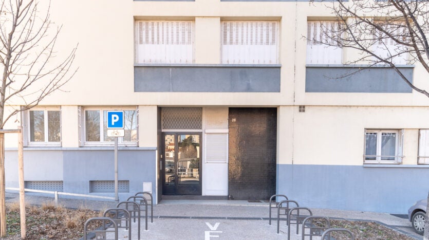 Flat Rue Albert Thomas in Clermont-Ferrand