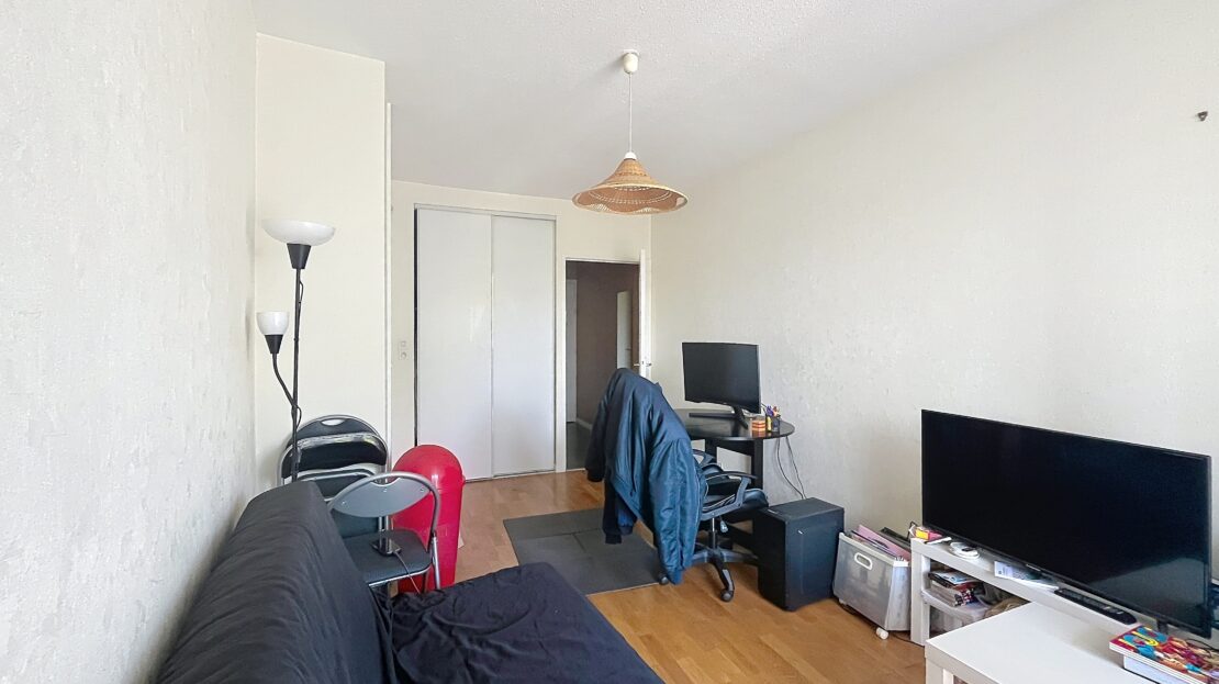 Flat Rue Albert Thomas in Clermont-Ferrand