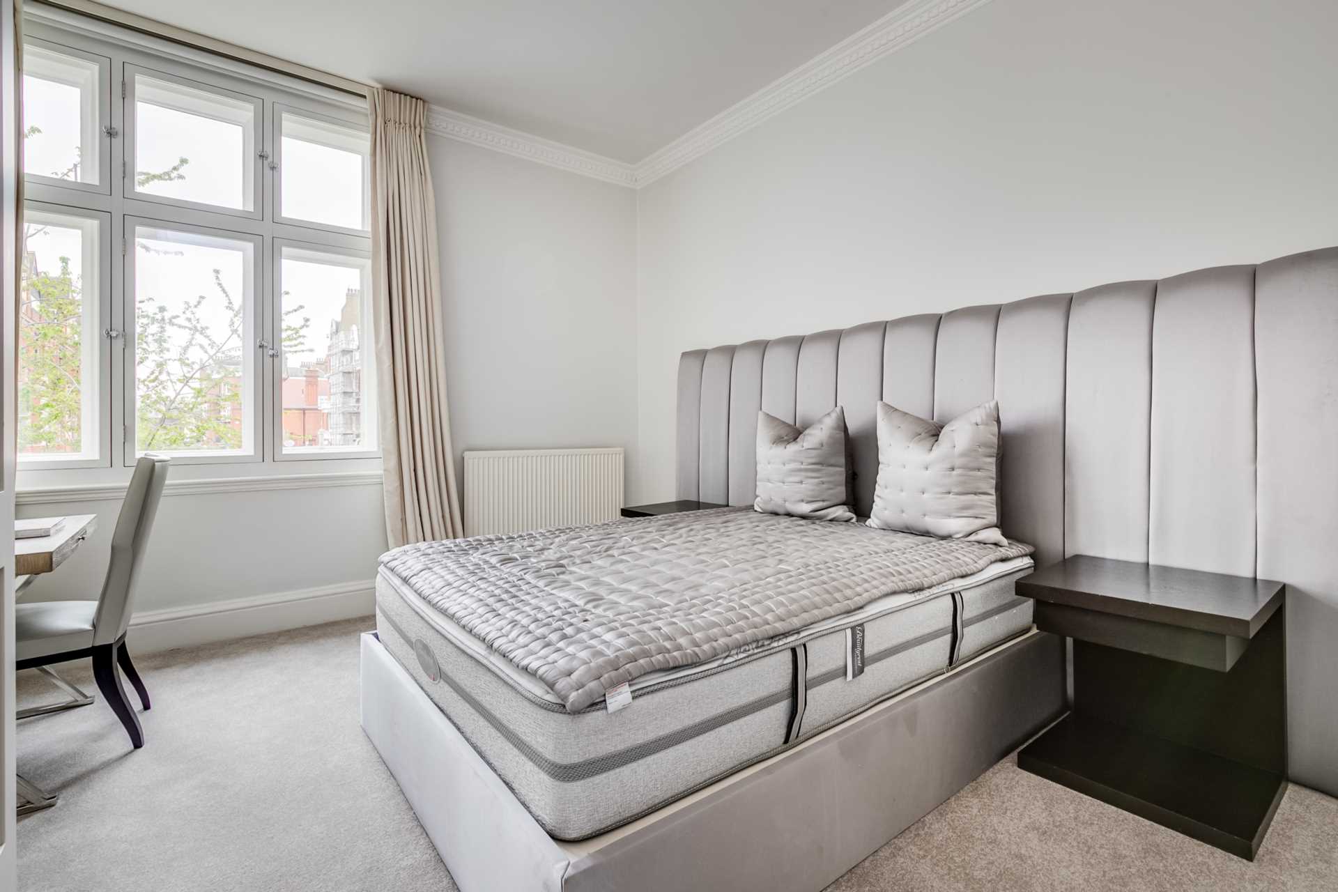 Flat Cadogan Gardens in Greater London