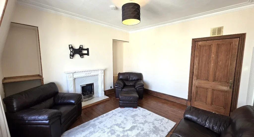 Flat Holburn Street in Aberdeen City