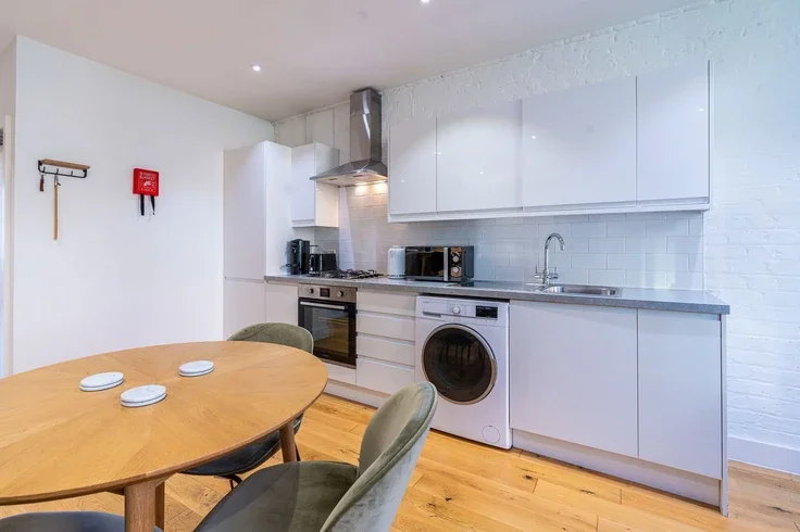 Flat Farringdon Road in Greater London