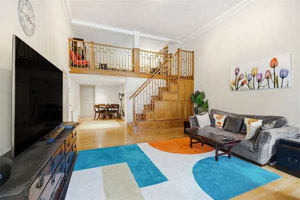Flat Westbourne Terrace in City of Westminster