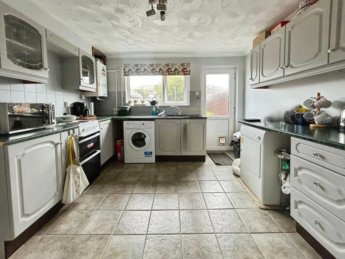 House Glebe Street in Bedwas