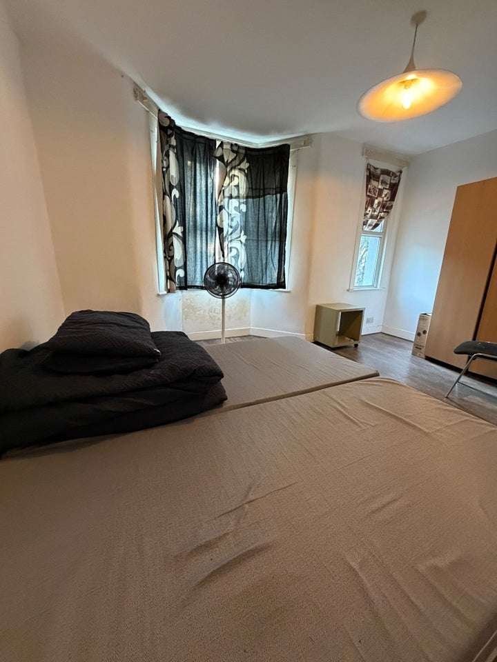 Room St Winefride's Avenue in Greater London
