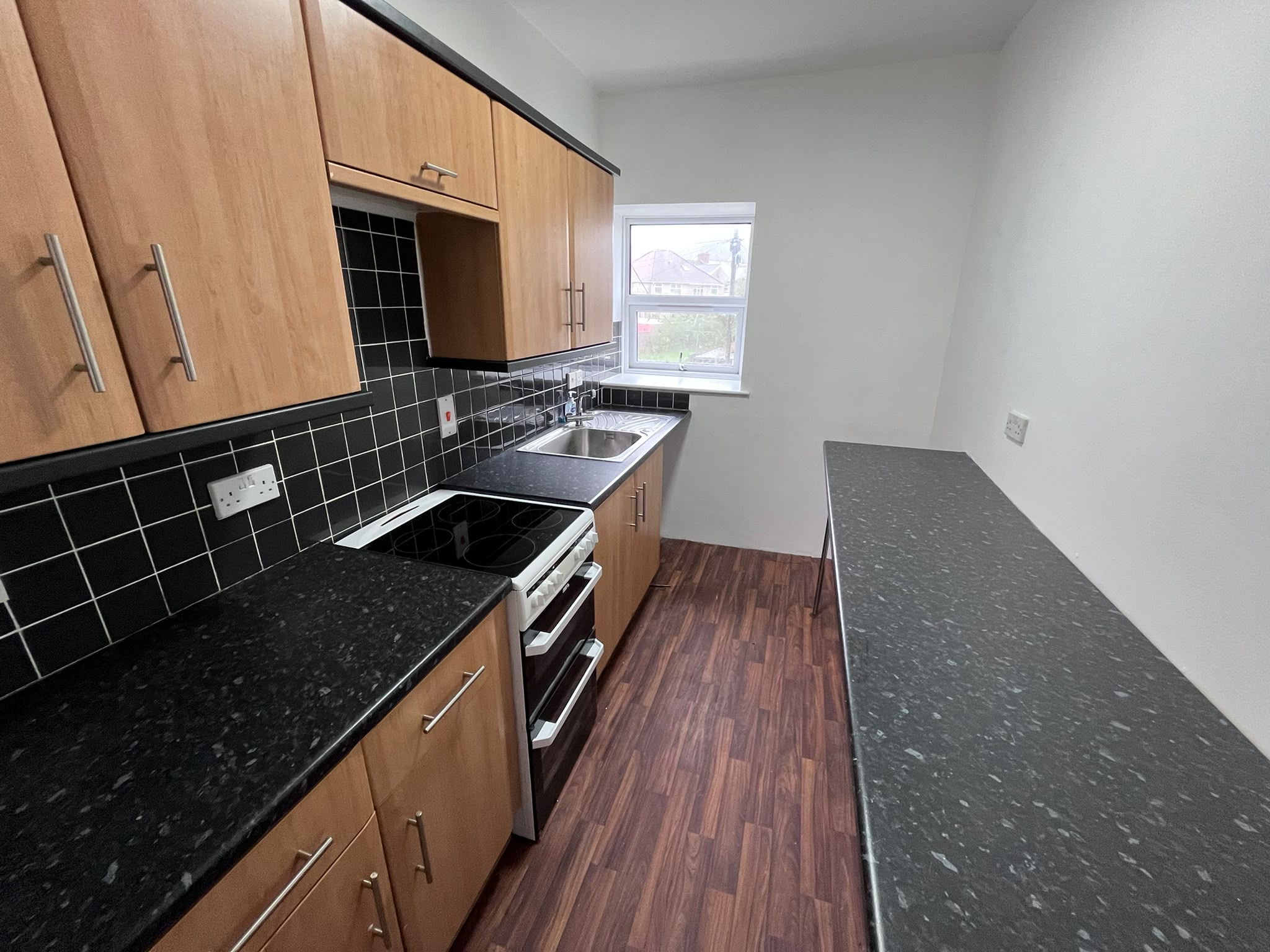 Flat Eversley Road in Swansea