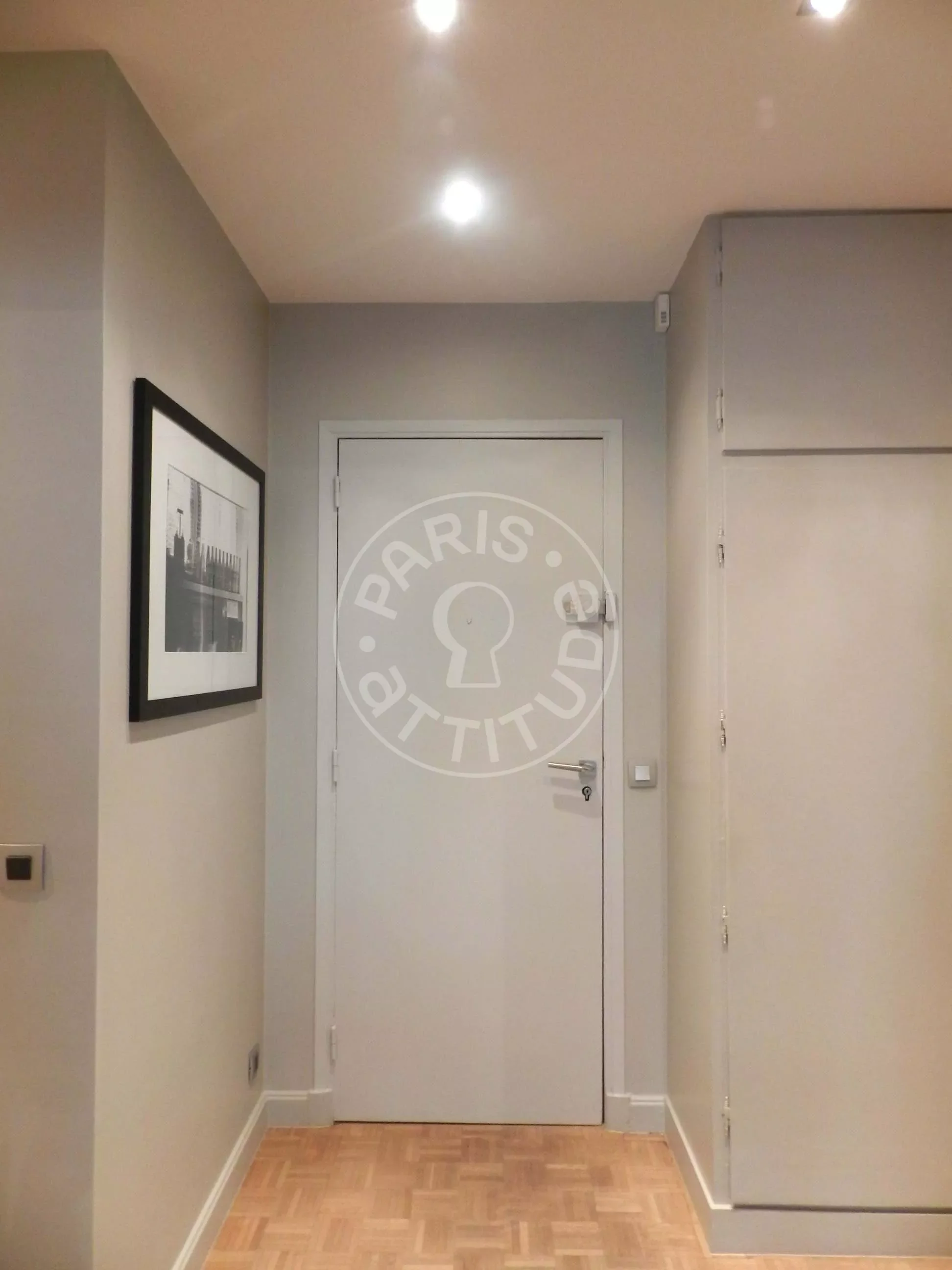 Flat Rue Anatole France in Levallois-Perret