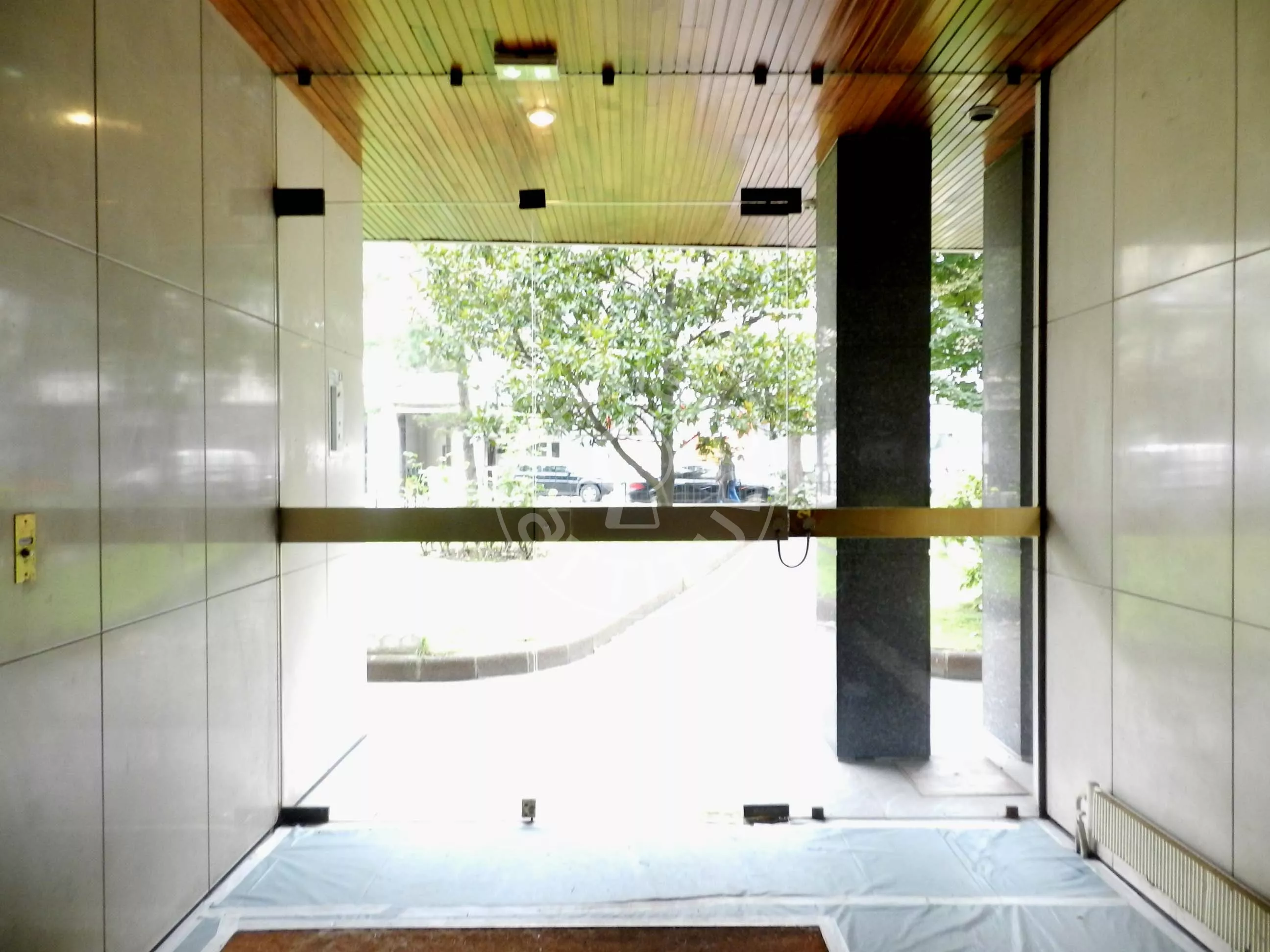 Flat Rue Anatole France in Levallois-Perret