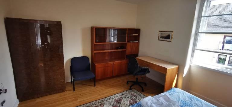 Flat Simon Square in City of Edinburgh